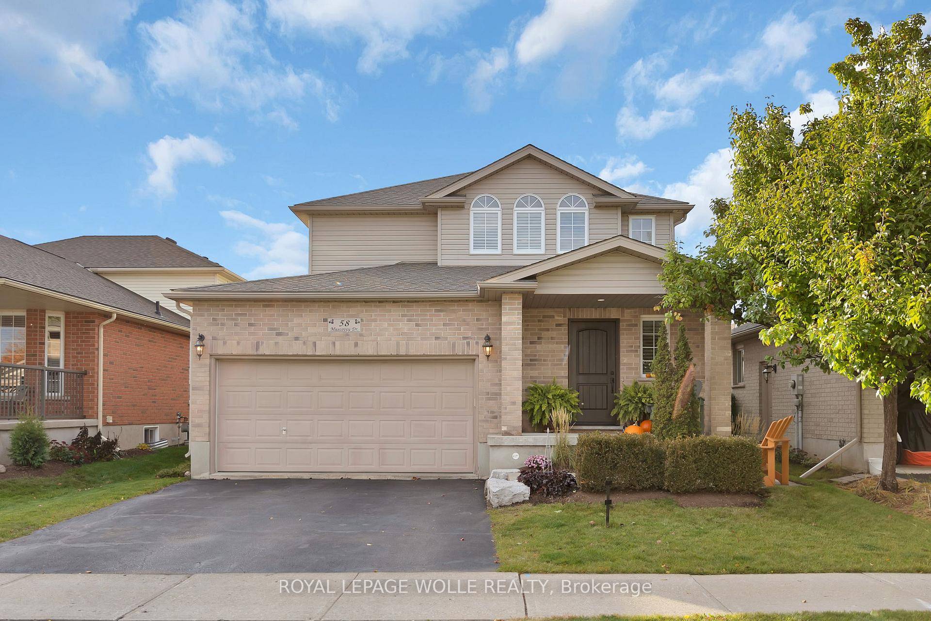 Charming 3 1 Bedroom Home with Sunset Views amp ; Finished Basement !
