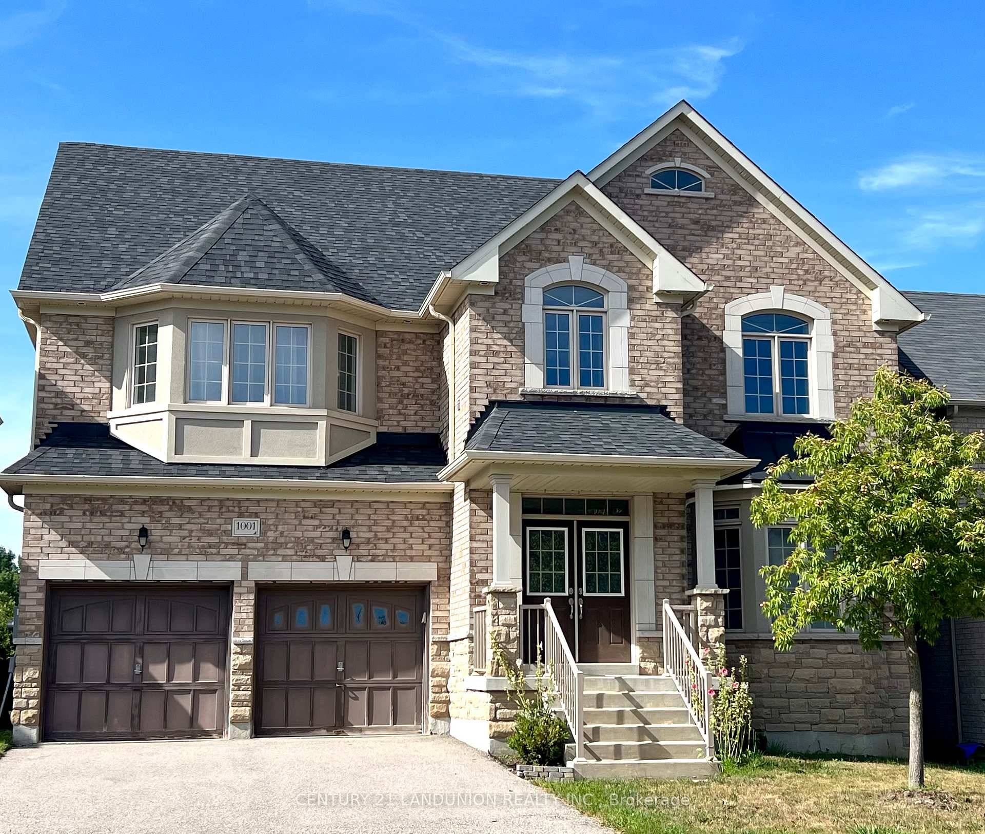 Fabulous Open Concept Floor Plan.