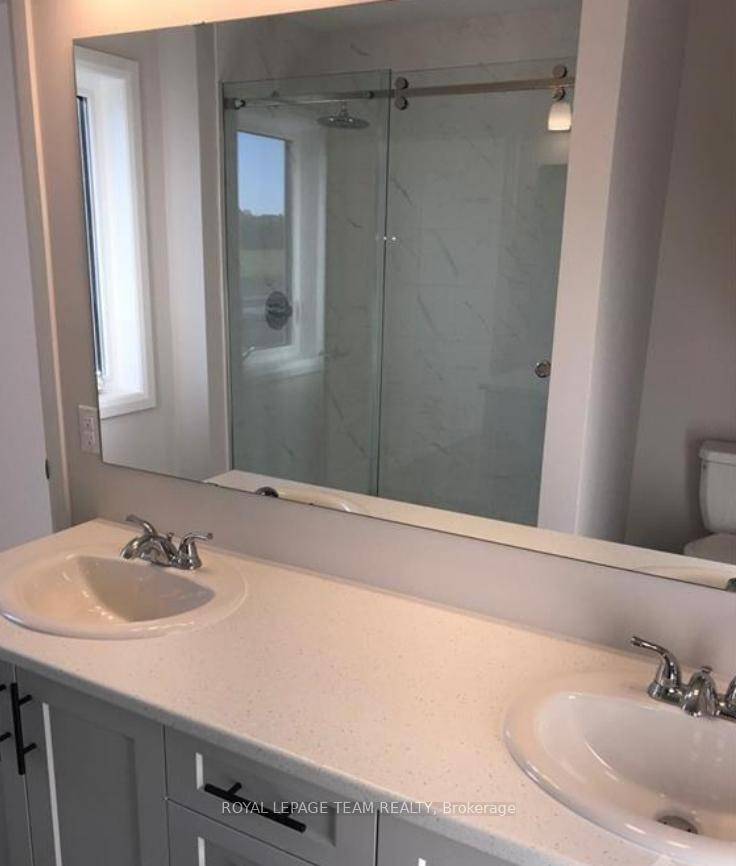 Built in 2020, Immaculate 3 bed, 2.