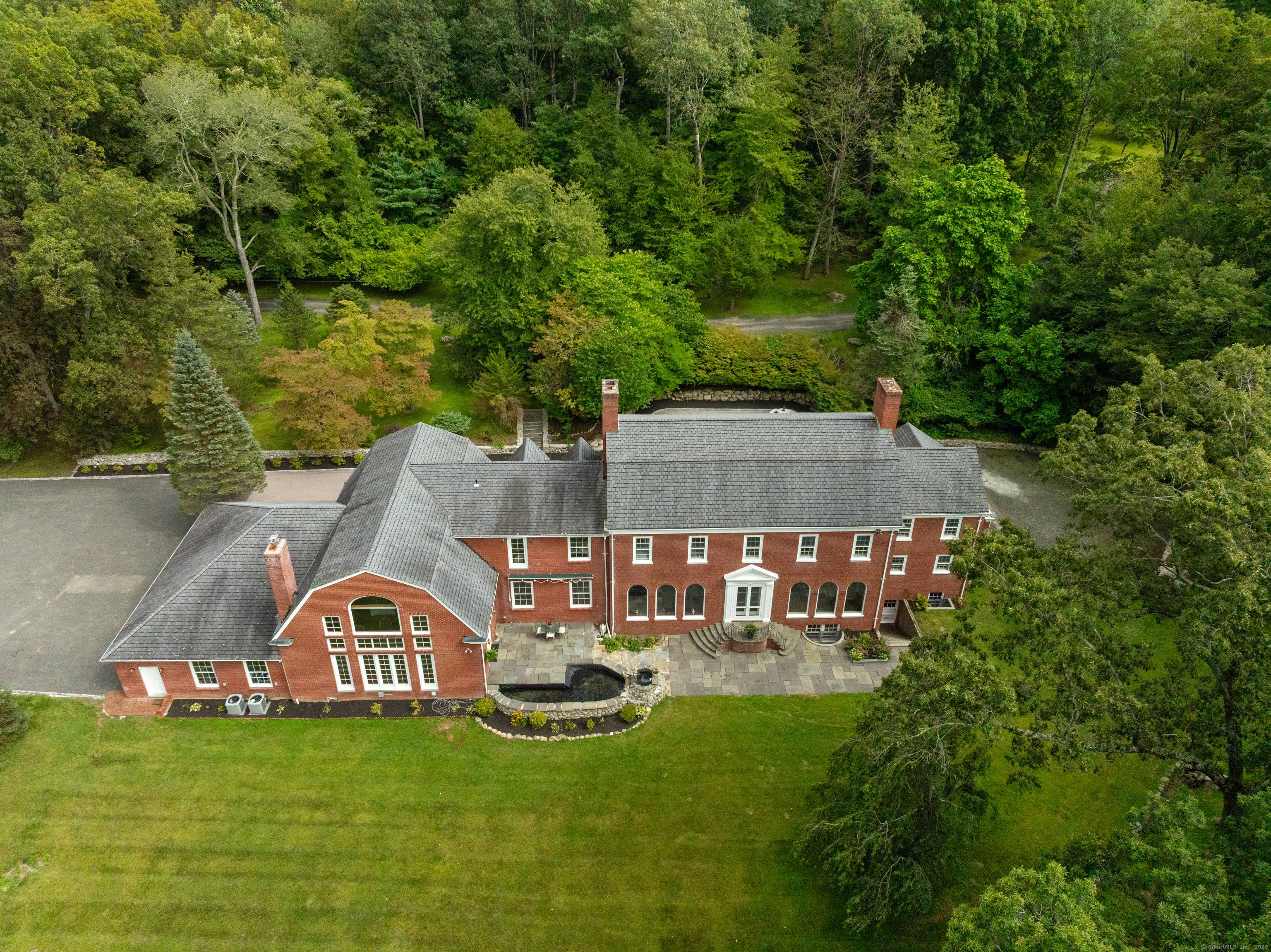 A Legacy Estate Where Natural Beauty and Serenity Meet Sophisticated Living.