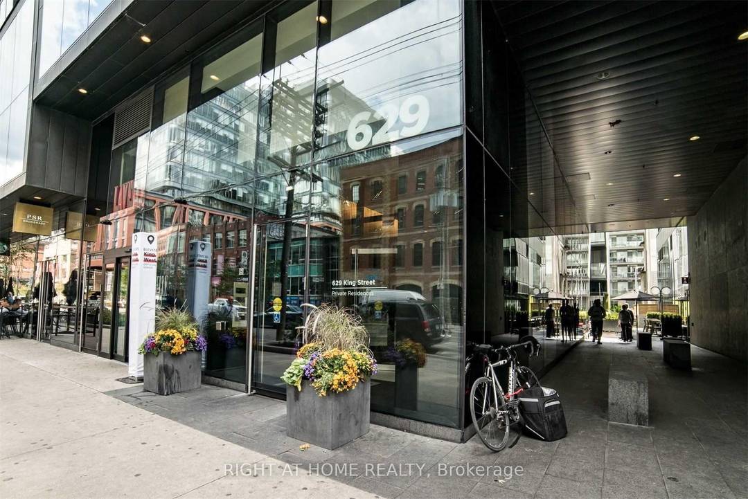 Fully furnished Premium Jr.