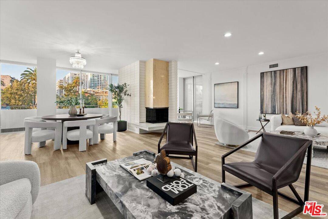 1333 S Beverly Glen Blvd 3BR Westwood La