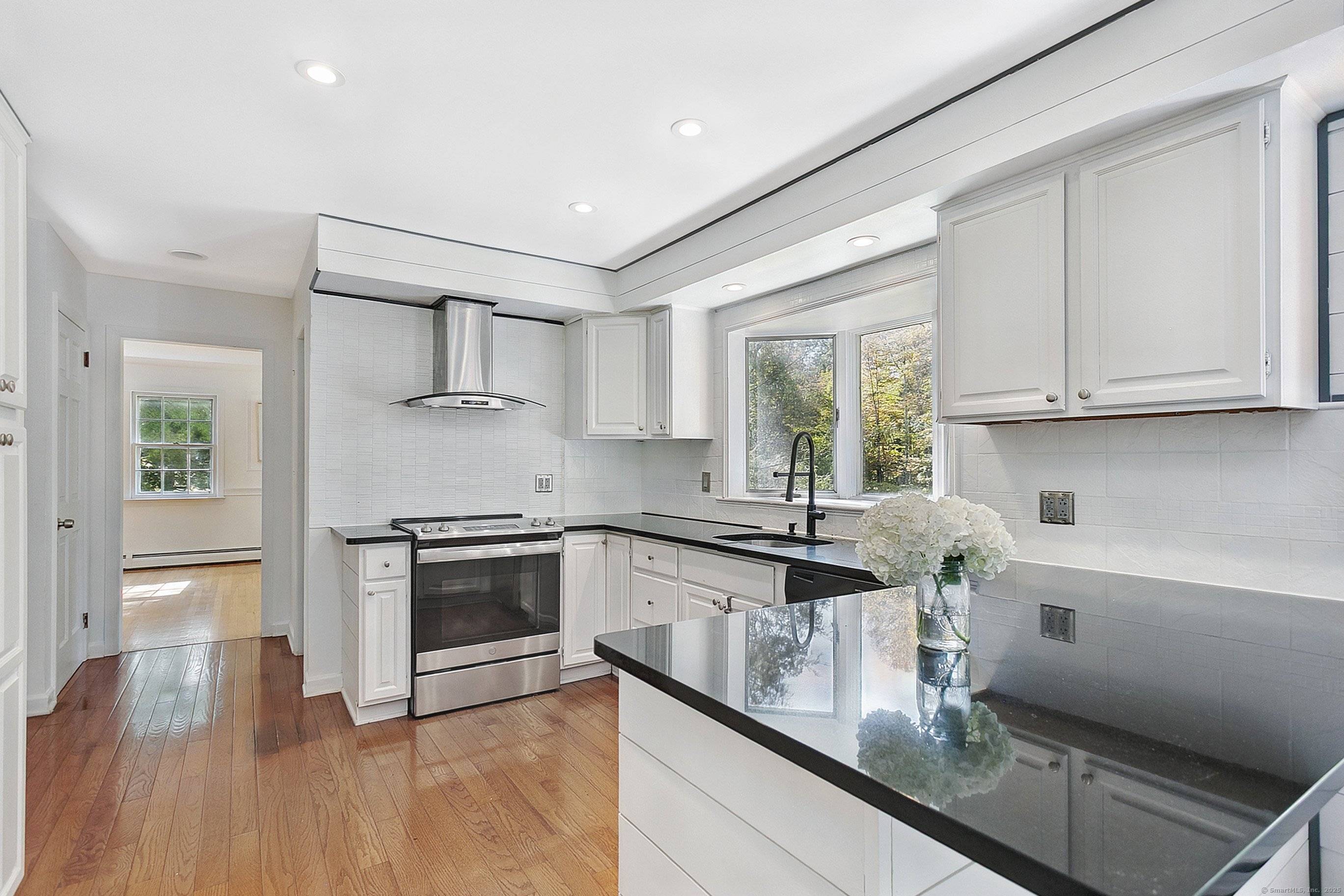 Welcome to 125 Michael Road in desirable North Stamford.