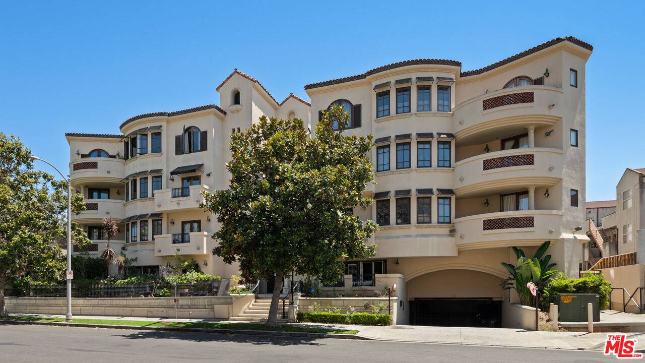 10364 Almayo Ave 2BR La