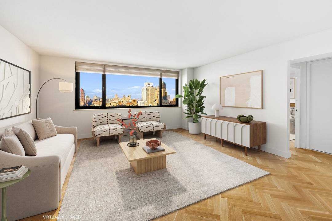 GORGEOUS COMPLETE RENOVATION HIGH FLOOR STUNNING VIEWS PARK BLOCK, LINCOLN SQUARE Be the first to live in this spacious, high floor one bedroom, one bath condo just off Central Park, ...