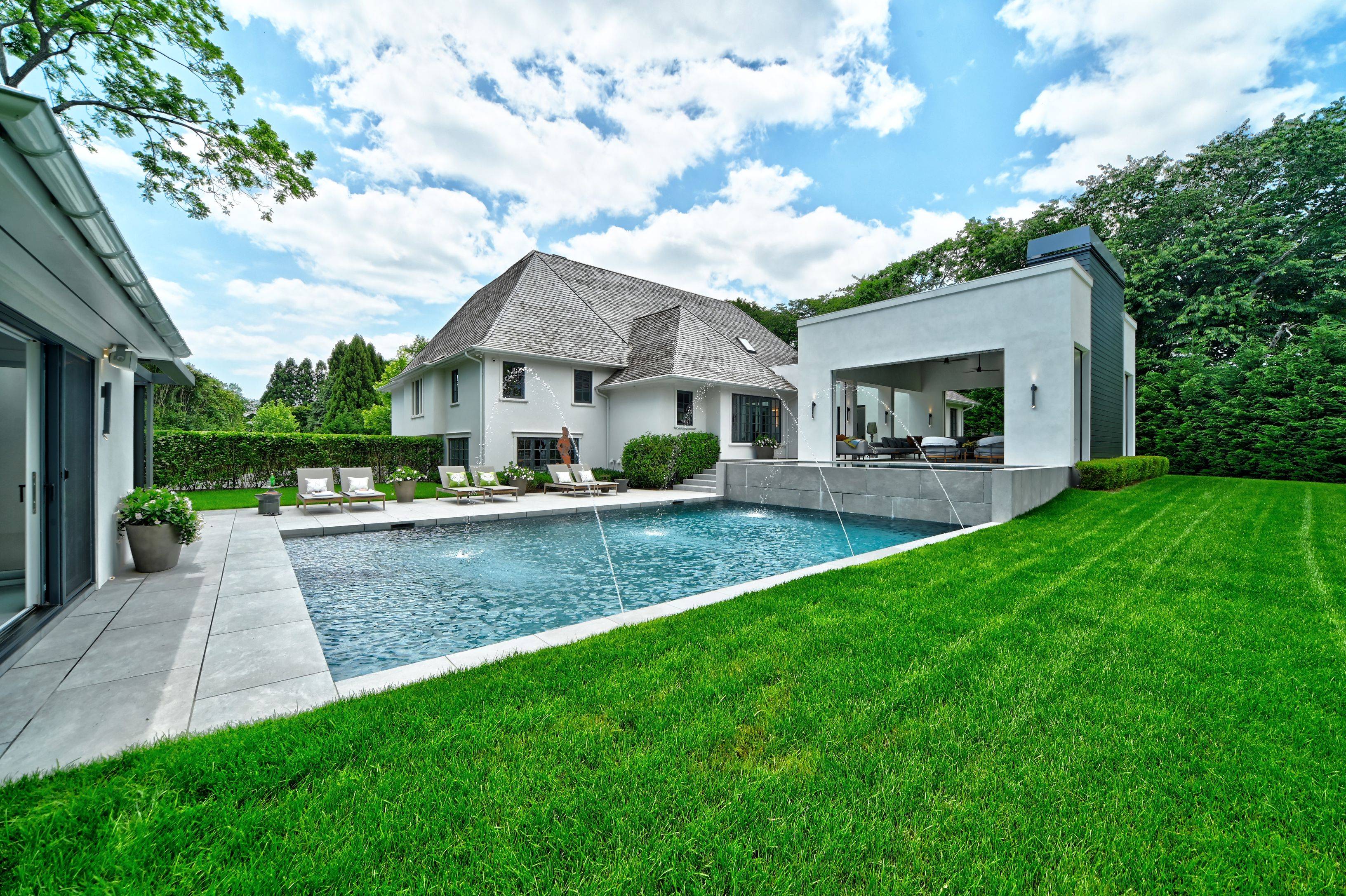 67 Hither Lane, East Hampton Village South