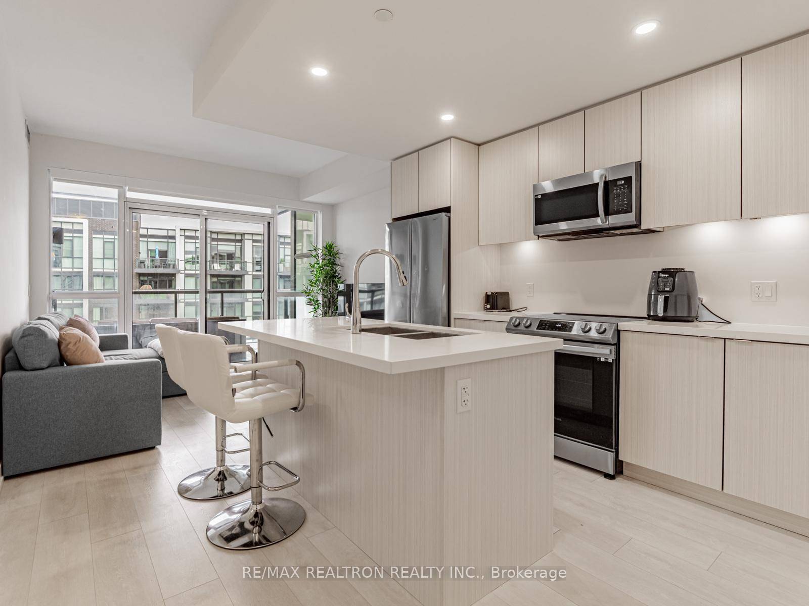 Experience the pinnacle of luxury living in this bright and modern 1 bedroom, 1 bathroom condo facing the pool this stylish unit includes one parking space and a locker for ...