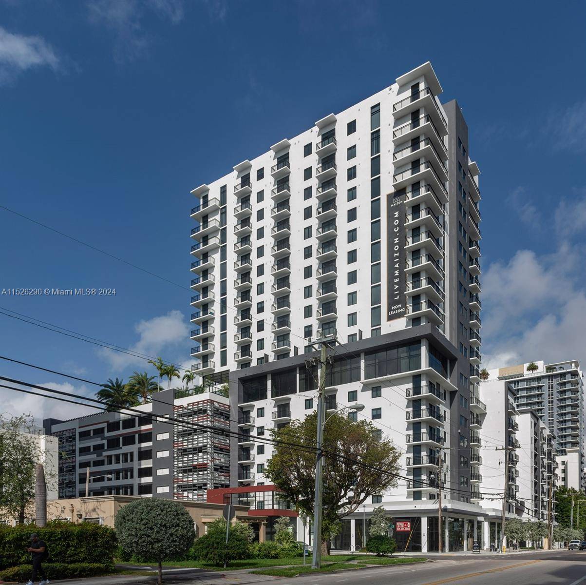 LUXE PENTHOUSE LIVING ! Maizon Downtown Miami apartments are perfectly situated in the upscale Brickell neighborhood where everything you need for a luxury lifestyle is at your fingertips.