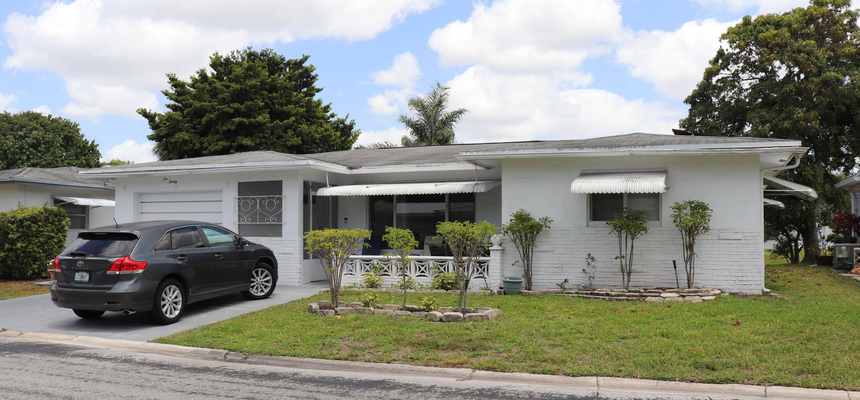 127774 ; Great opportunity in a tranquil 55 community !