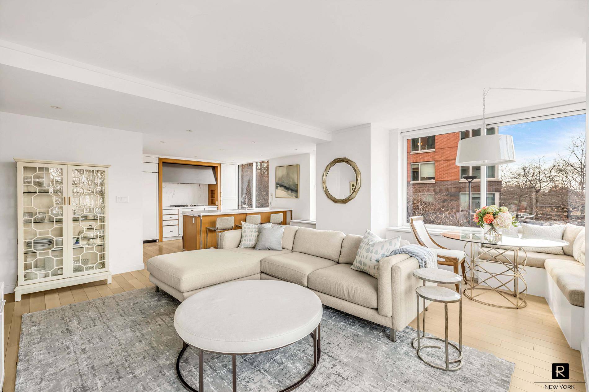 Welcome home to Residence 2C at River and Warren.