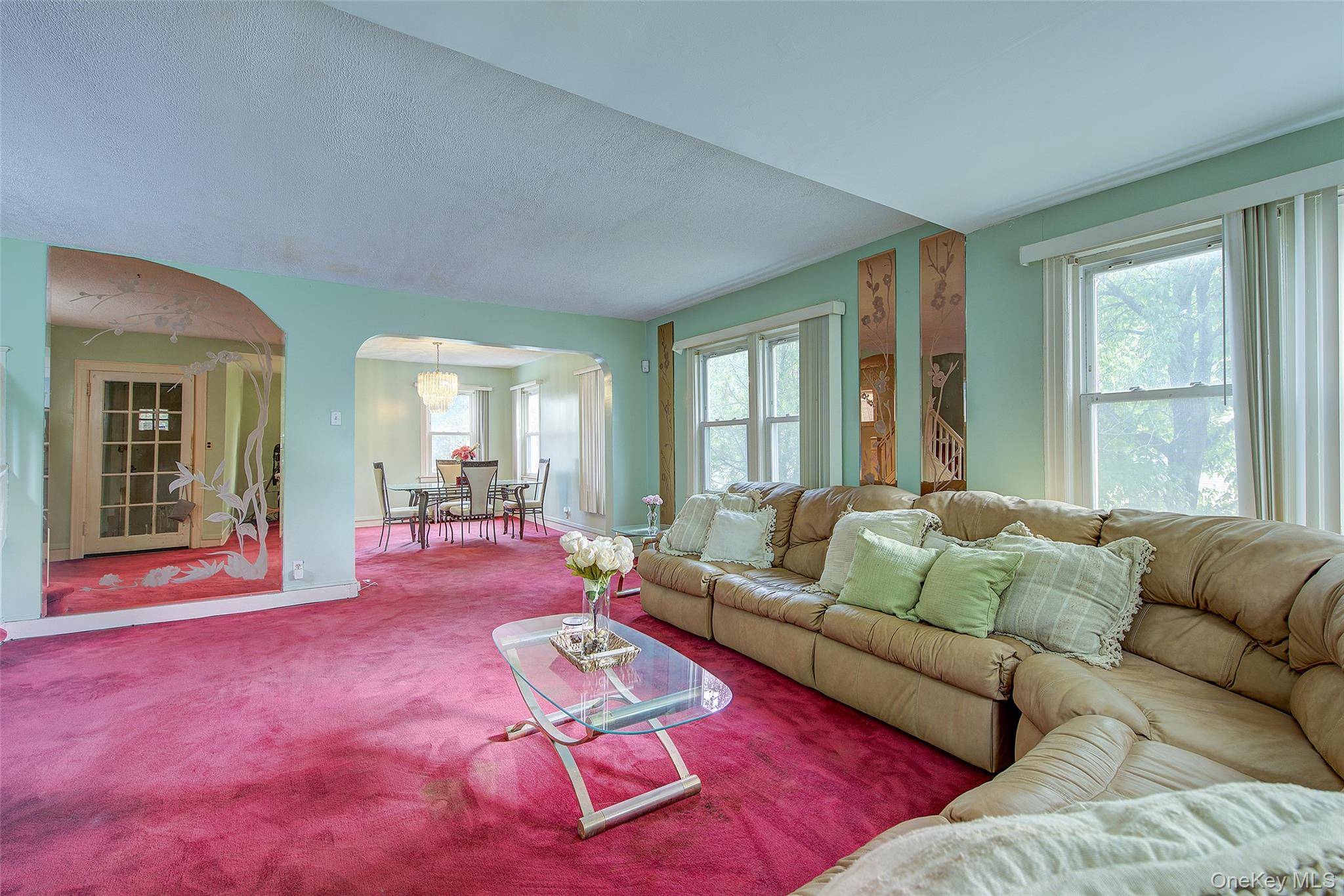 Rare fully detached single family home now available on a sun filled 32.