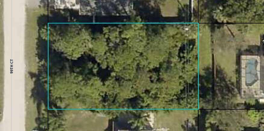 Lot for sale. In Vero Lake Estates.