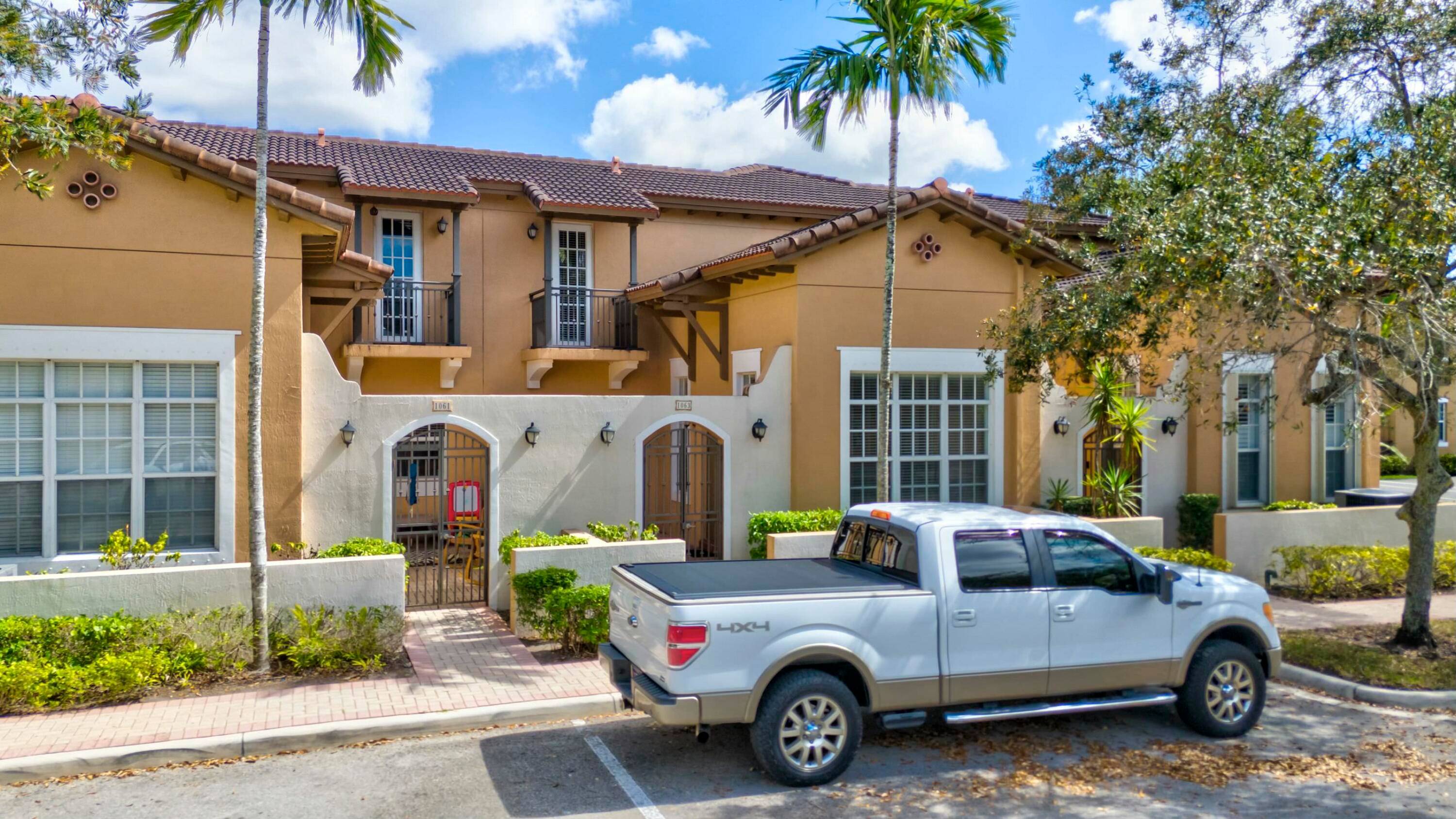 Inspection already done move right in and save yourself the hassle !
