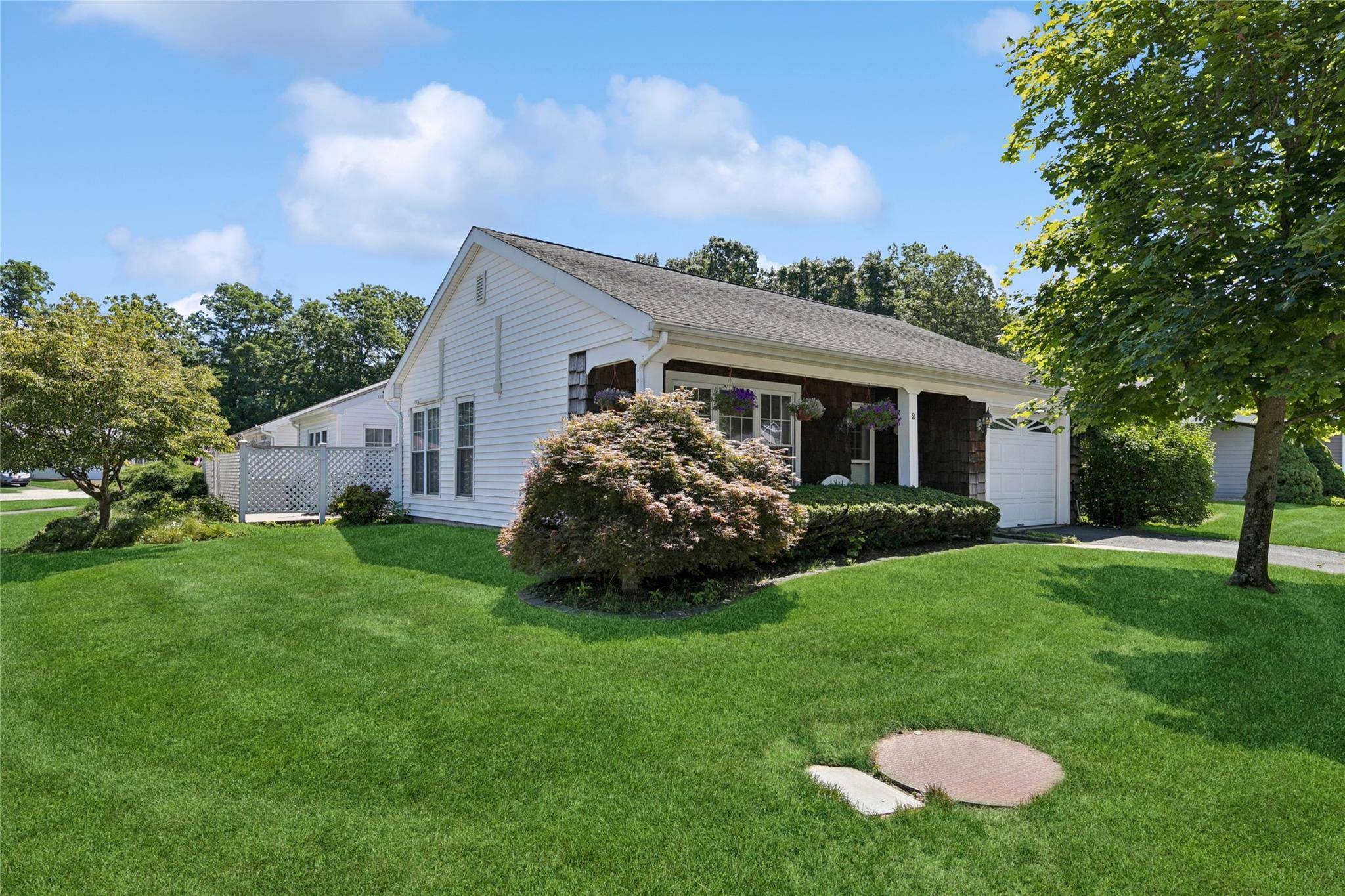Welcome to the Expanded Westport model in Leisure Knoll.