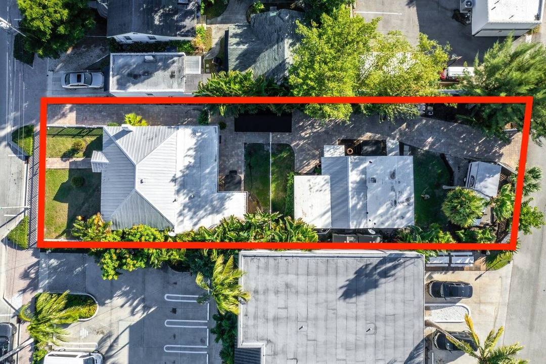 This unique multifamily property has CBD Core zoning Central Business District, which allows for numerous different uses including retail space, offices, multifamily, single family, hotels, motels, public parking, and many ...