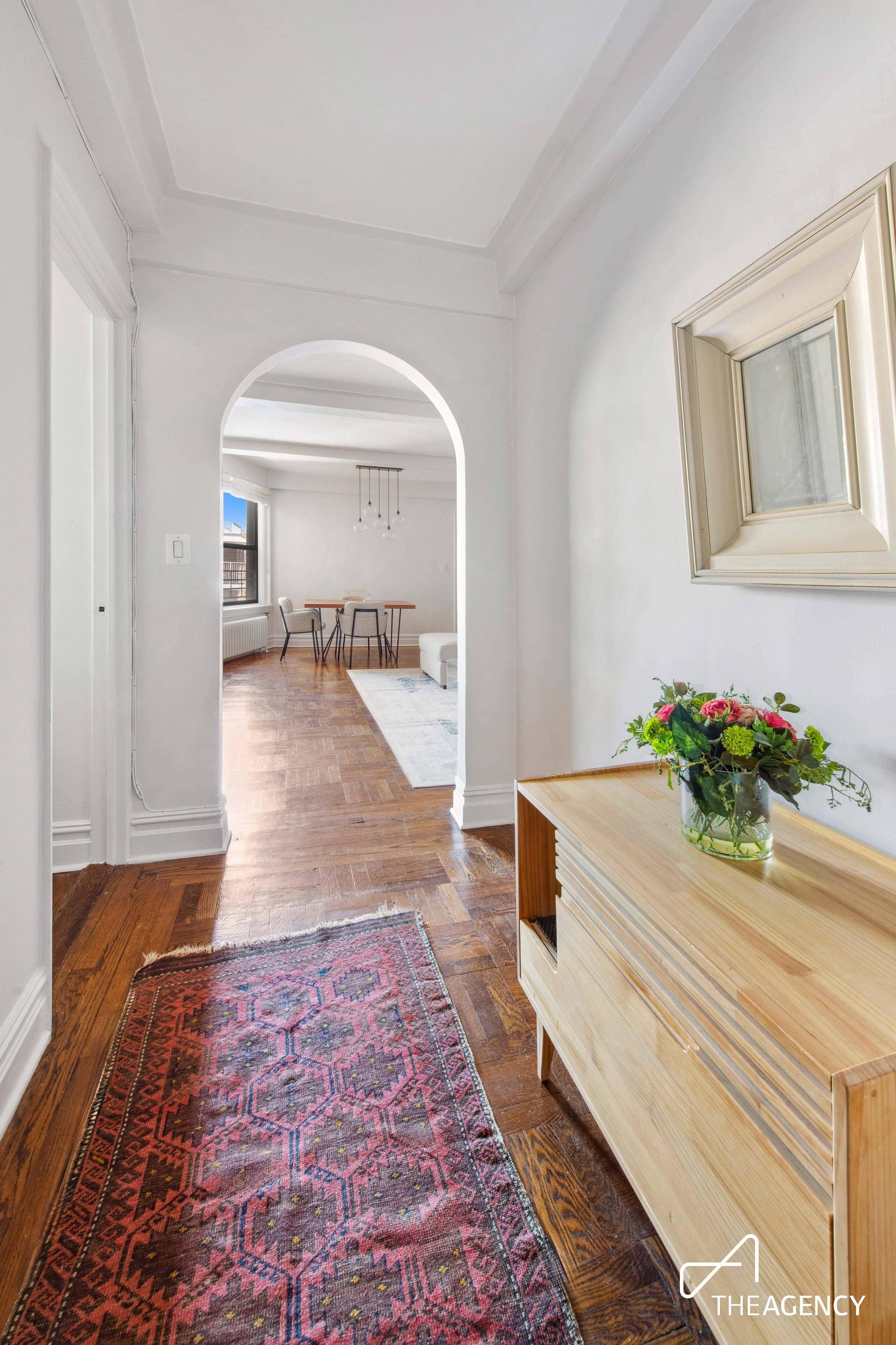 Charming Pre War 2 Bedroom in Prime Upper West Side LocationNestled in a highly sought after pocket of the Upper West Side, between Central Park West and Columbus Avenue, this ...
