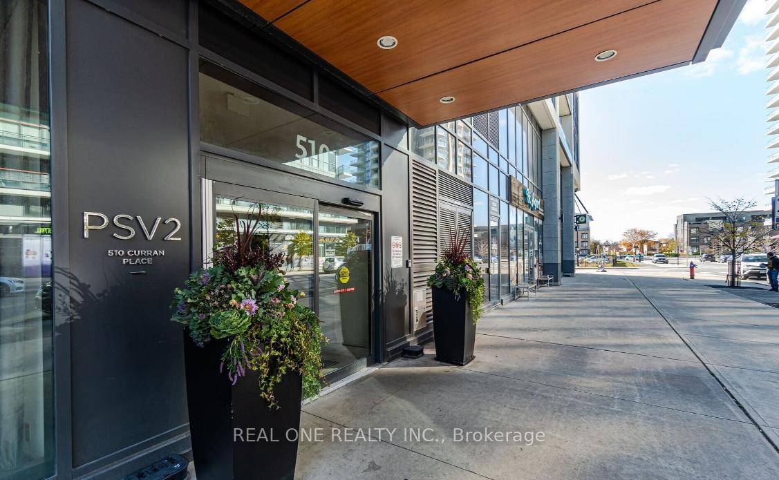 Welcome to this modern And Bright Open Concept 1 1 Bedroom Unit In The Heart Of Mississauga.