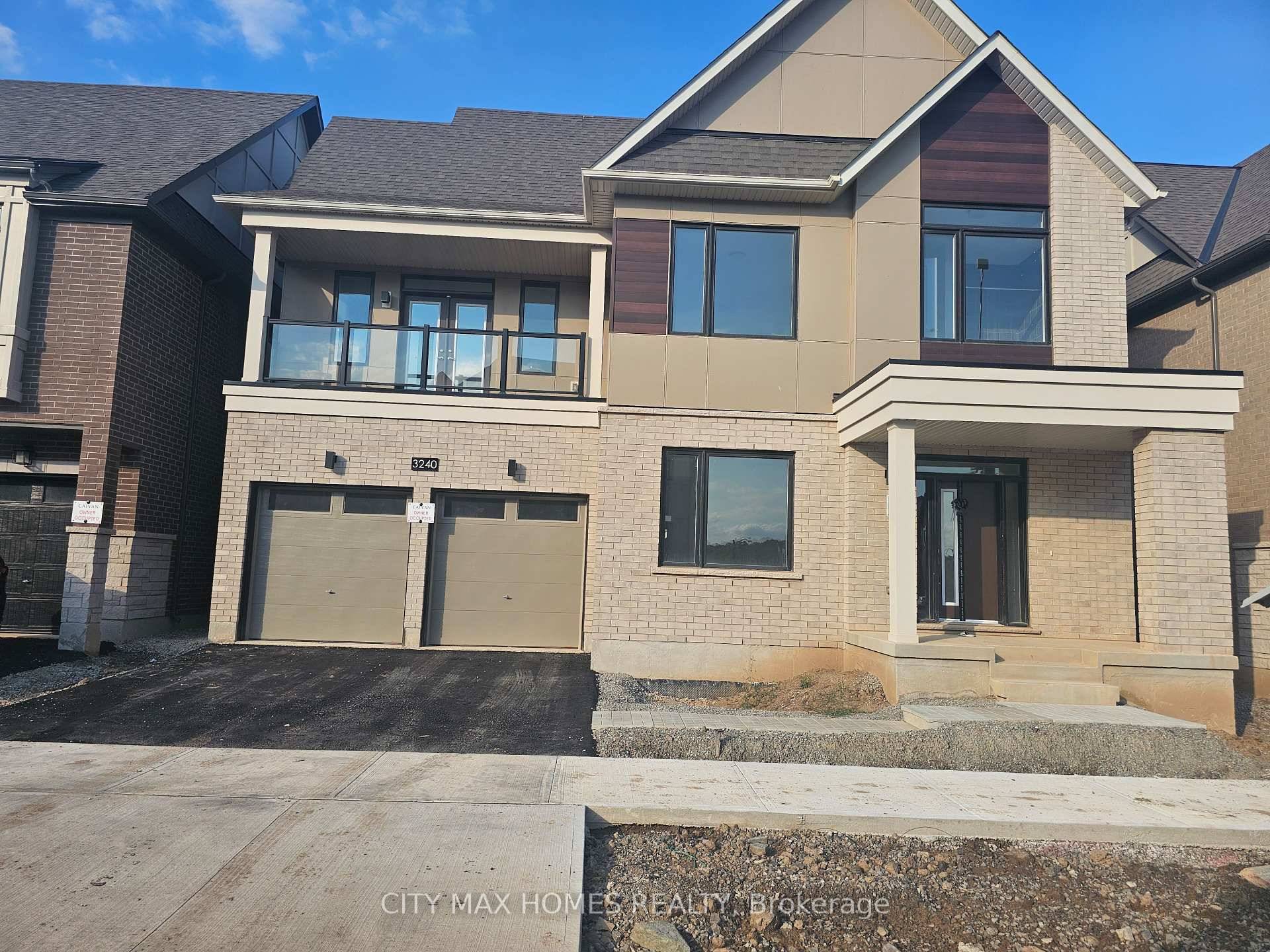 Experience luxury living in an open concept home 2 1 2 Storey and a Brand new detached home in North Oakville.