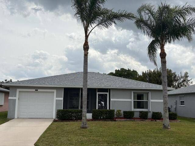 Great price on this clean and cozy 2 2 house, ready to move into.