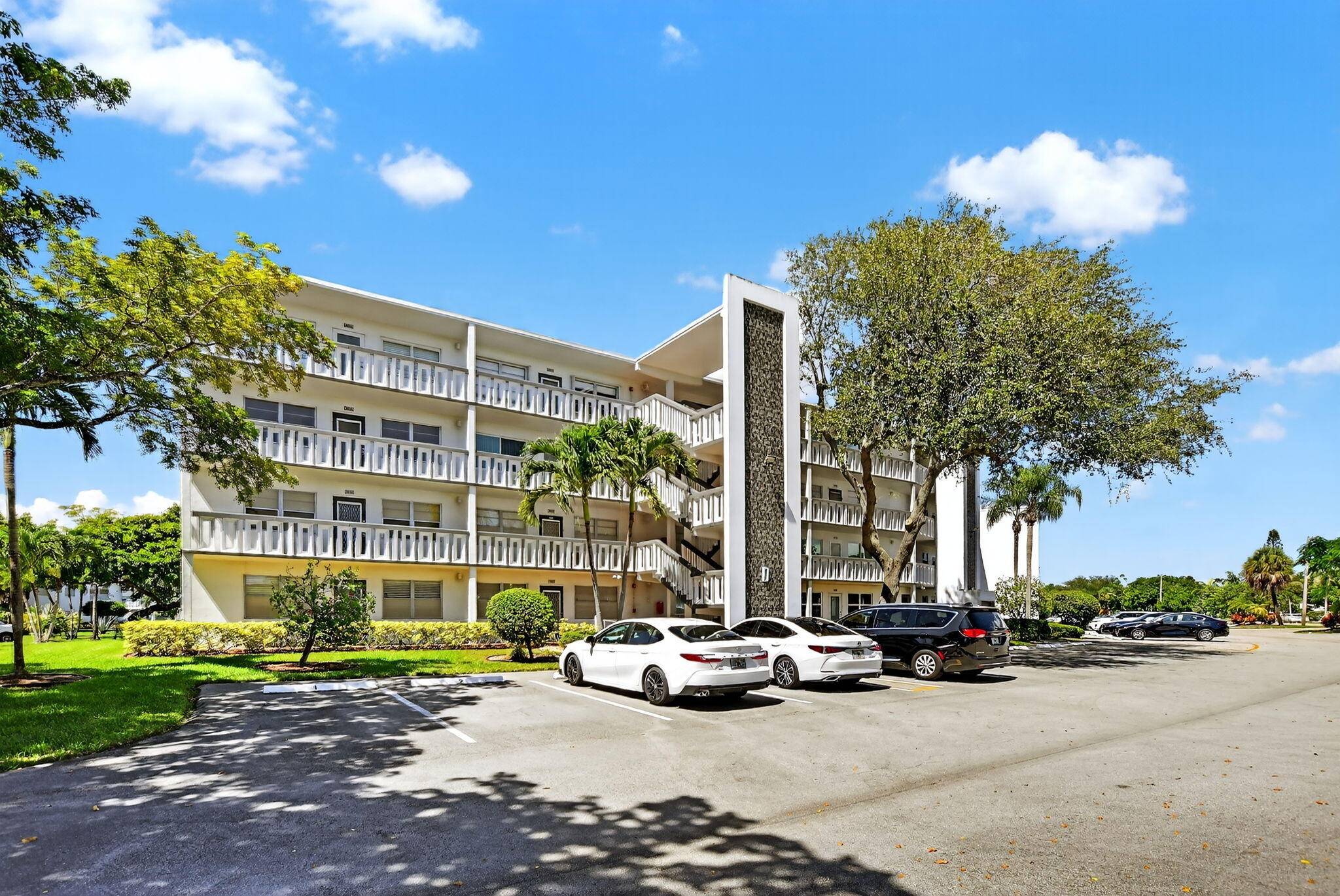 Bright and Stunning Corner Unit Move In ReadyExperience the perfect blend of space, light, and comfort in this exceptional two bedroom, two bathroom, 1, 000 square foot corner unit on ...