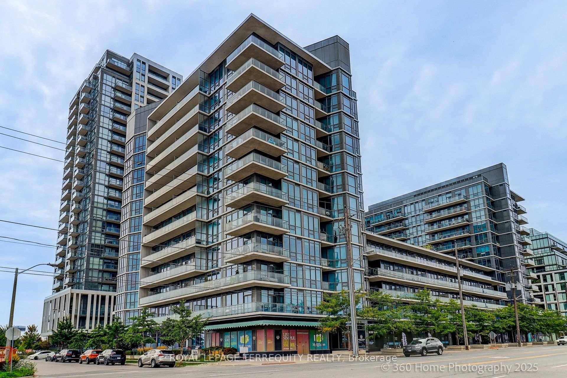 Remarkable location amp ; lifestyle !