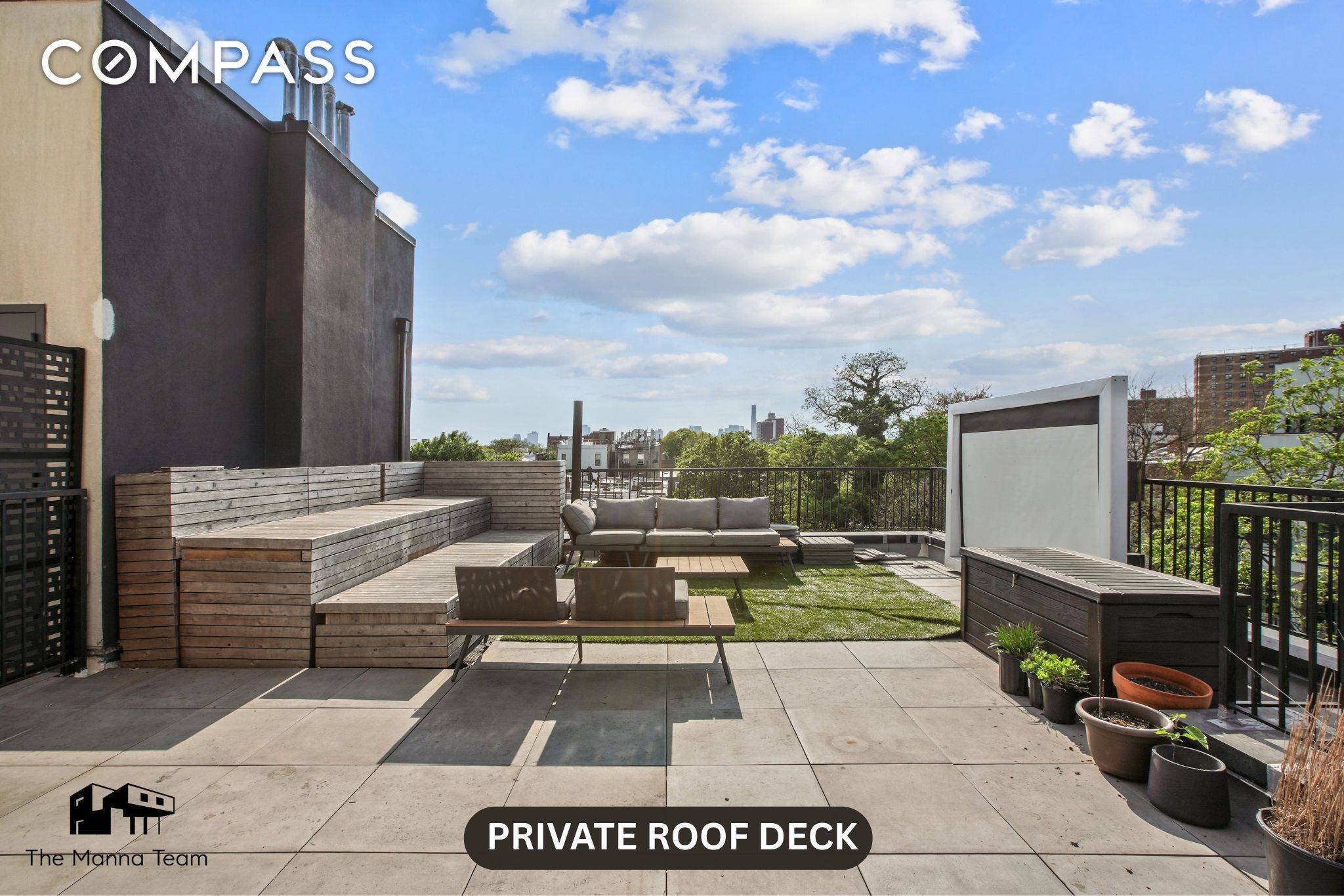 LUXURY PENTHOUSE DUPLEX WITH SPECTACULAR 700 SQ FT PRIVATE ROOF DECK.