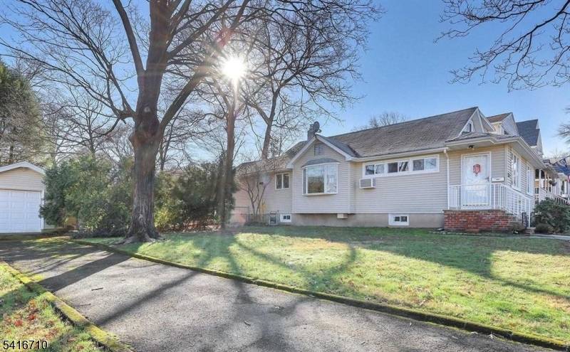 Welcome. Cul de sac location, large property.