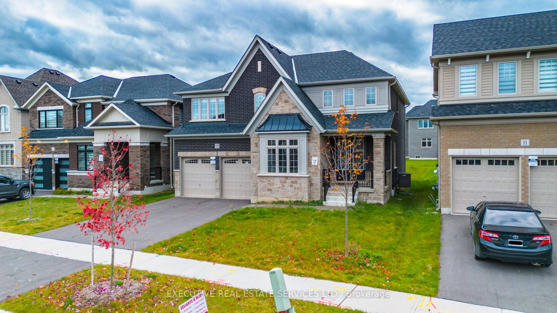 This stunning 4 bedroom, 4 bathroom home offers over 3, 000 sq.