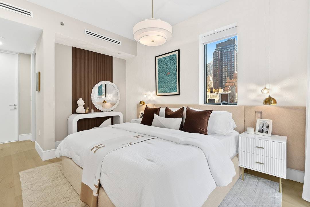 With three expansive outdoor spaces, the Penthouse is an enticing full floor, four bedroom, three and a half bathroom residence spanning 2, 566 interior square feet.