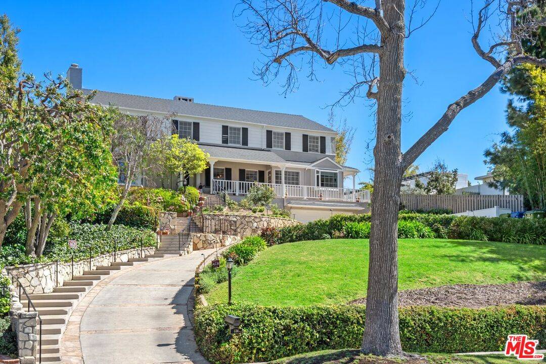 444   Loring Ave 6BR Westwood La