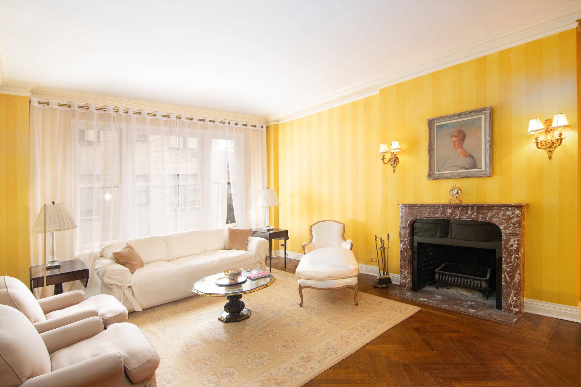 Unit 15D at 480 Park Avenue offers a rare opportunity to own a piece of New York City history.
