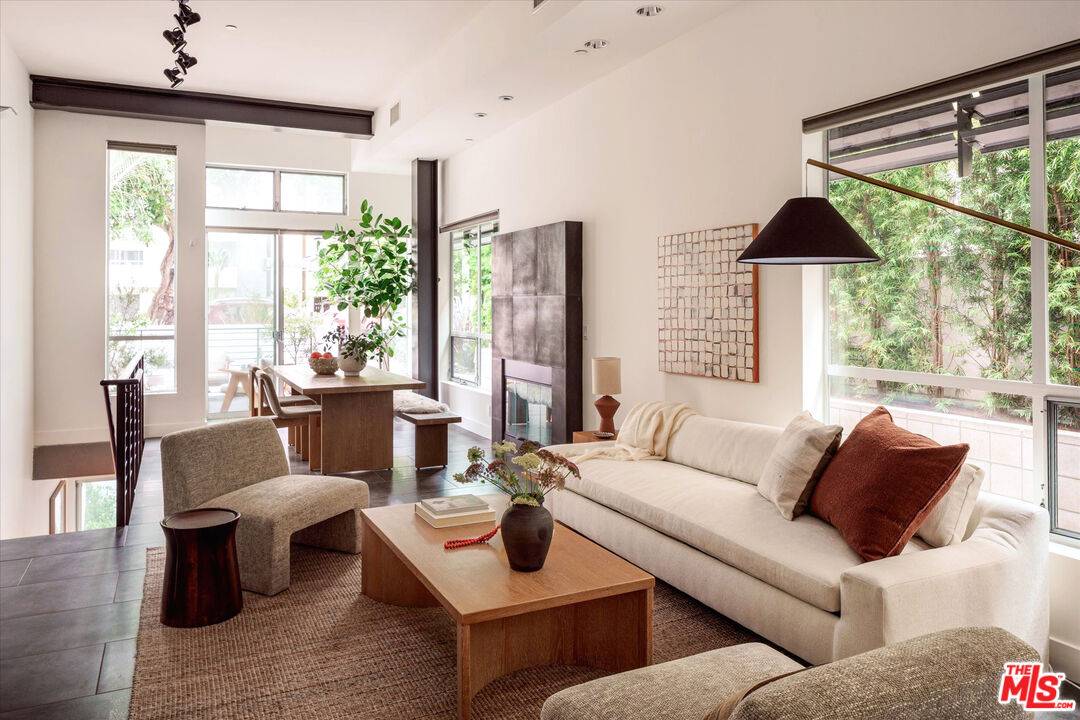 852 10th St 3BR Santa Monica La