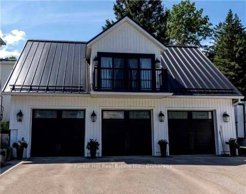 WINTER SEASONAL DEC JAN FEB MARCH 2025 26 Escape to this renovated and well maintained 2 bedroom, 1 bathroom furnished unit in the heart of Thornbury, perfect for a winter ...