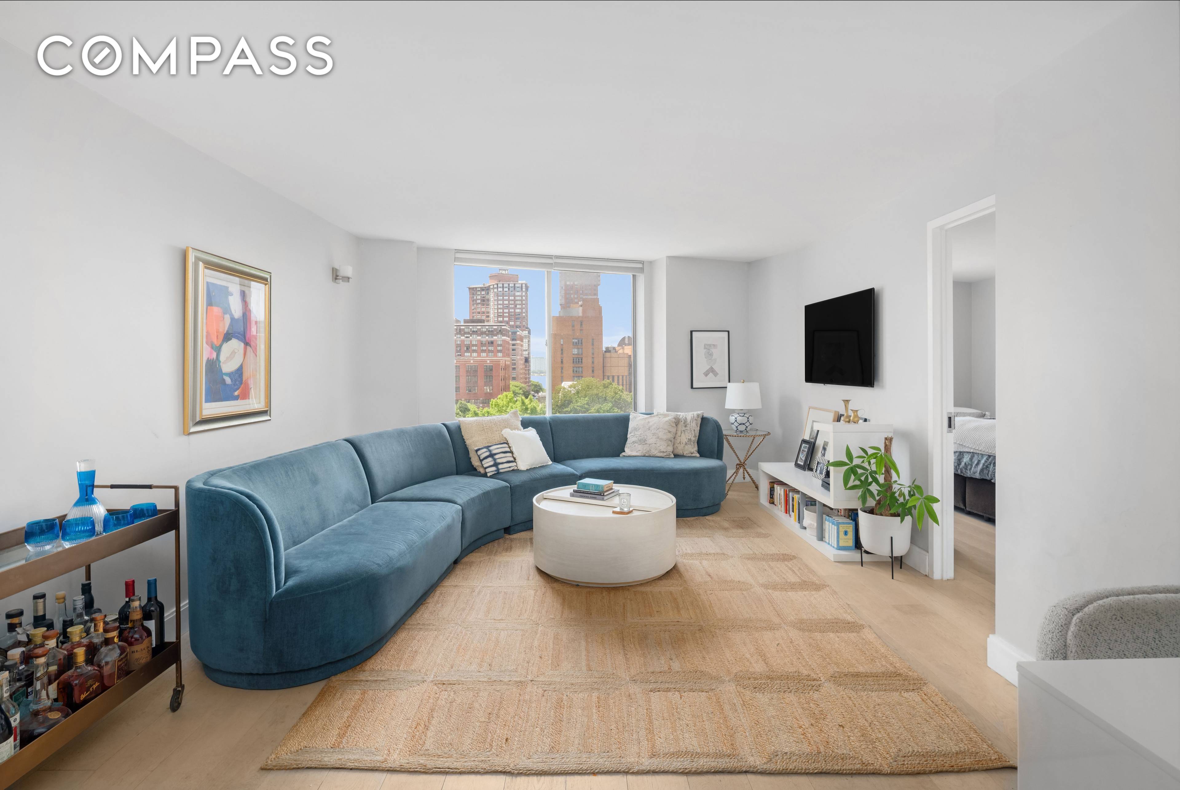 Tribeca 3 bed, 2 bath full service doorman condo.