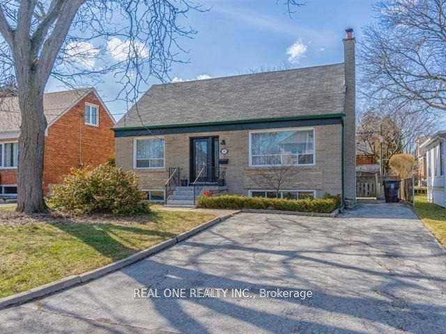 Charming Glen Agar gem situated on a premium 50 x 102 ft lot.