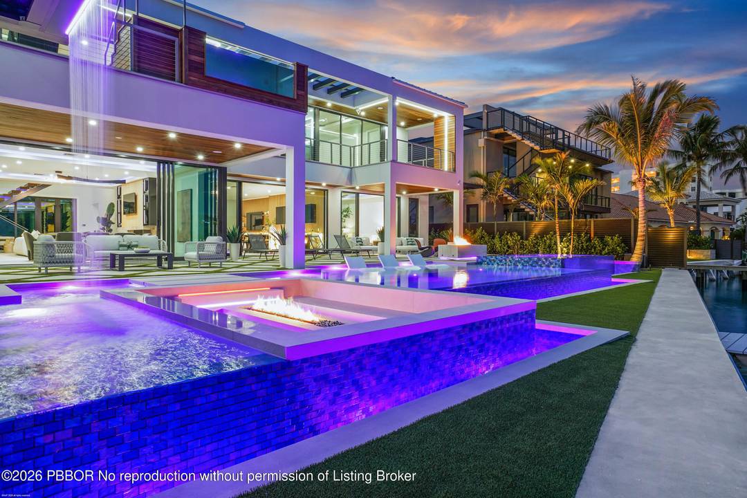 Built by award winning High Tide Waterfront Properties on Jupiter's iconic Bahamian blue Intracoastal, this brand new residence delivers a true sense of arrival with standout design and thoughtful execution ...