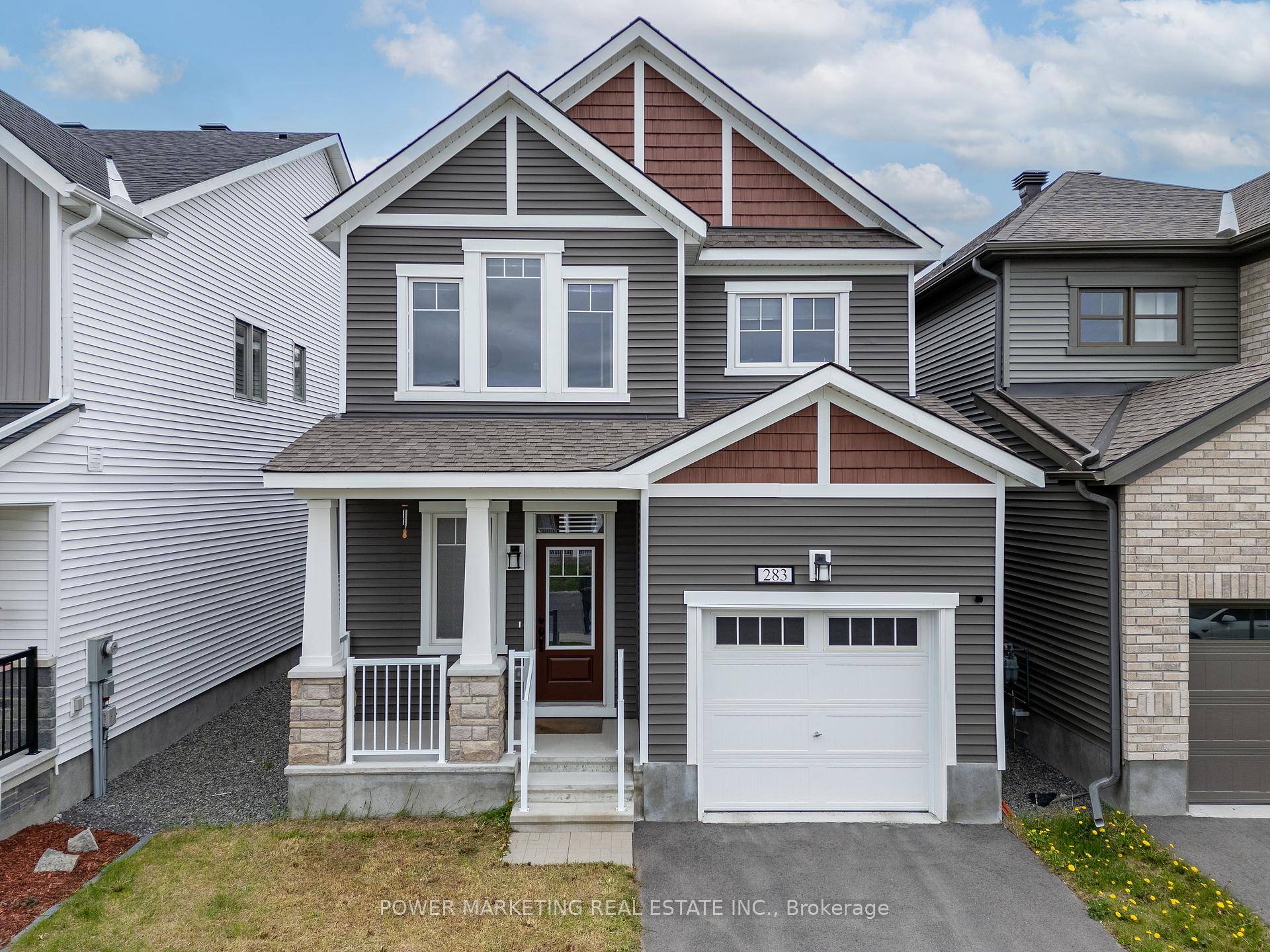 Welcome to your dream home in the heart of Barrhaven !