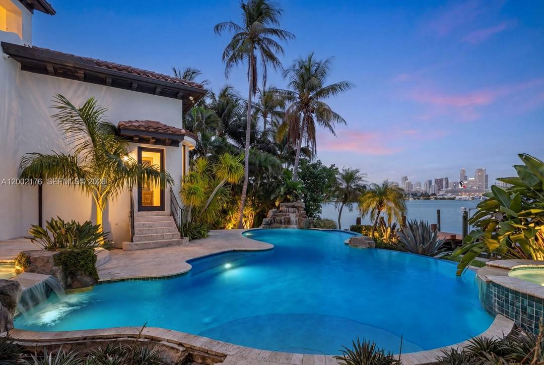 Set on one of Hibiscus Island s most coveted parcels, this waterfront estate is more than a home it s a statement of lifestyle.