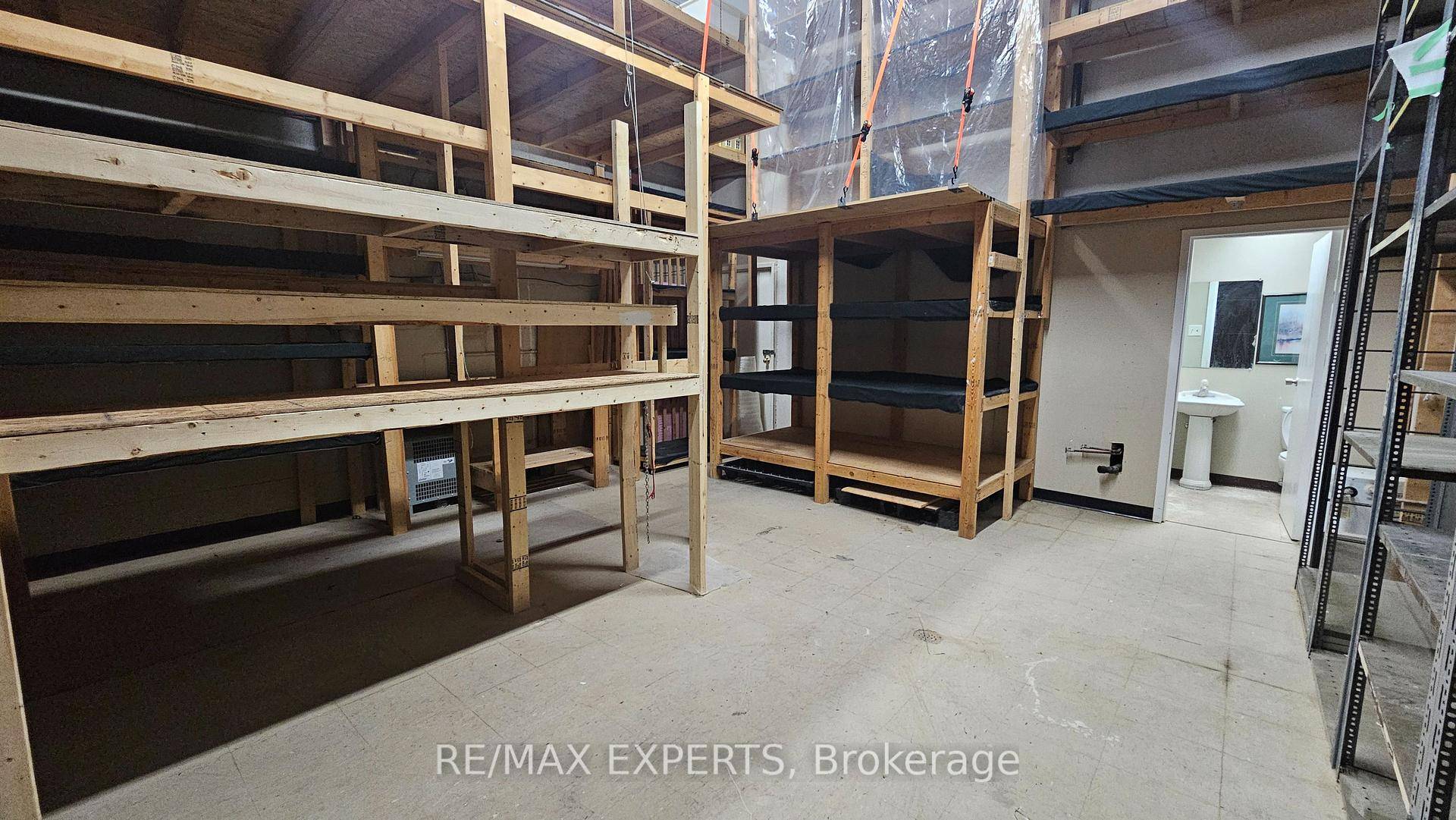 Warehouse area for lease only.