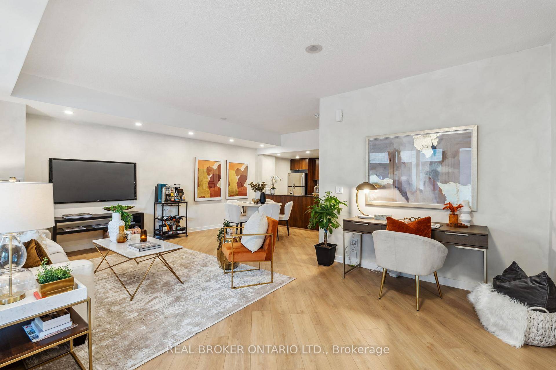 Experience the best of Liberty Village living with this stunning 2 storey townhouse located at the highly demanded Bliss Condos offering the convenience of direct street access no elevator waits ...