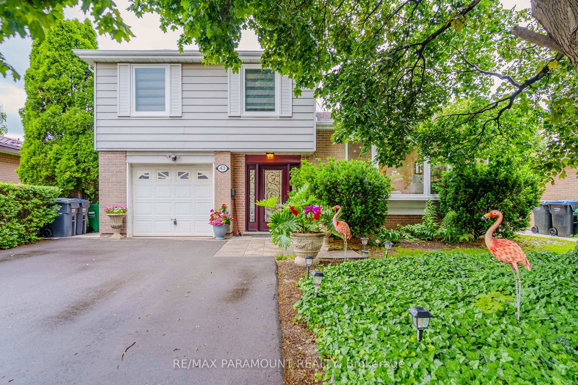 A Must See, Ready To Move In, A Beautiful amp ; Fully Renovated 4 Level Side Split Detached Bungalow Situated On A Huge 50 X128 FT Lot With So Much ...