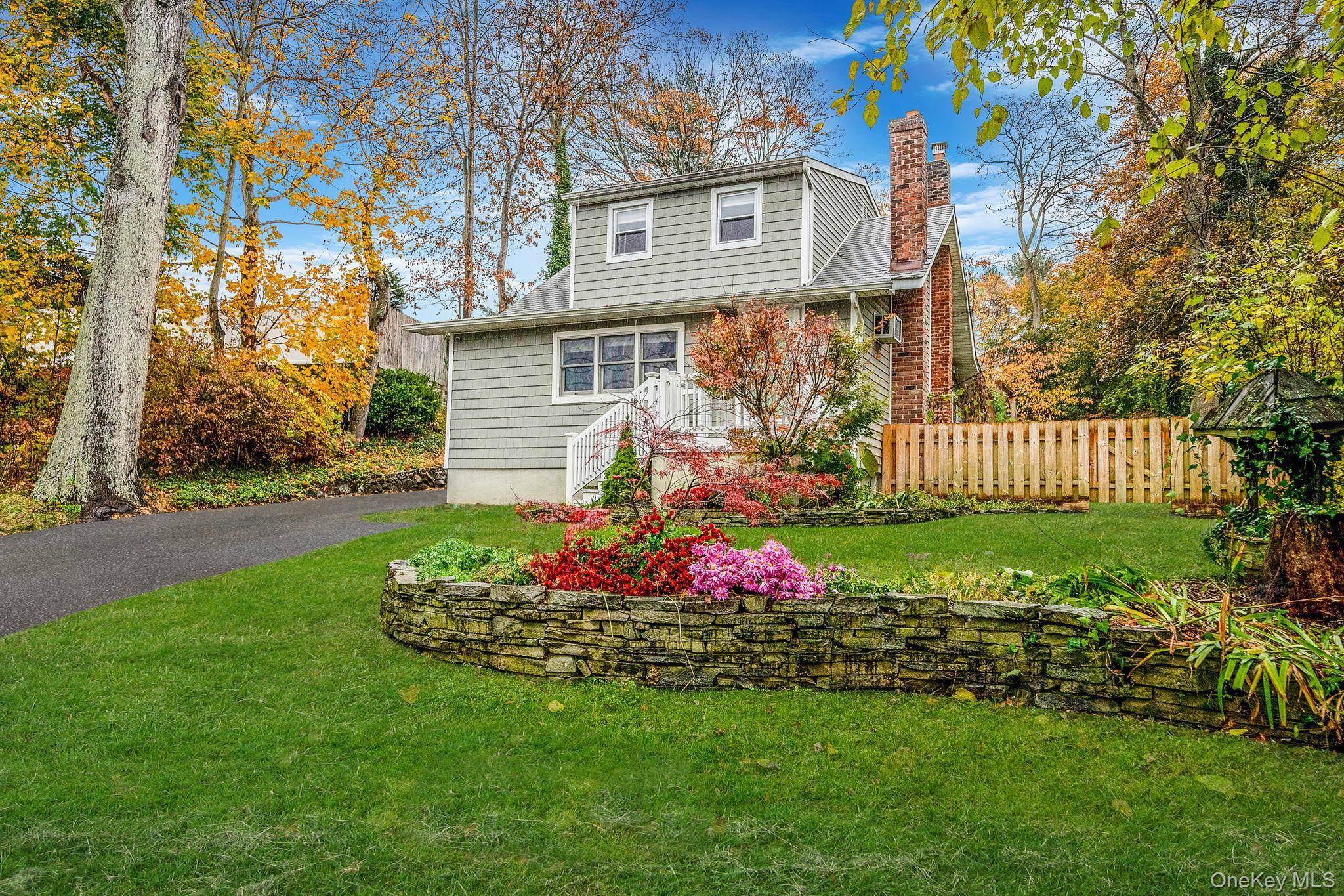 Welcome home to this beautiful 3 bed 1.