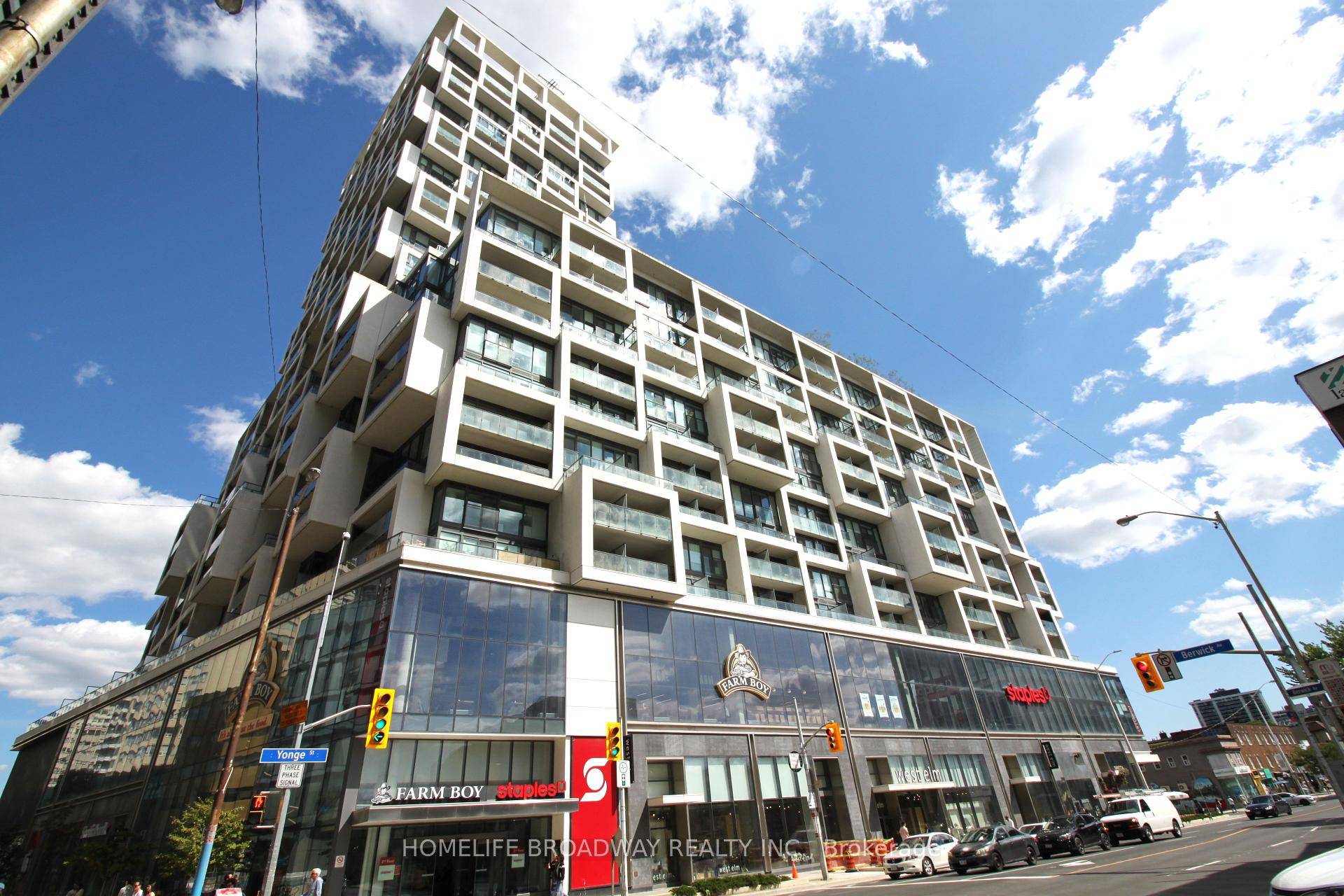 Welcome to the award wining Art Shoppe Lofts Condos collaborated by renowned designer Karl Lagerfeld, nestled in a vibrant yet quite family friendly neighborhood of midtown Yonge amp ; Eglinton.