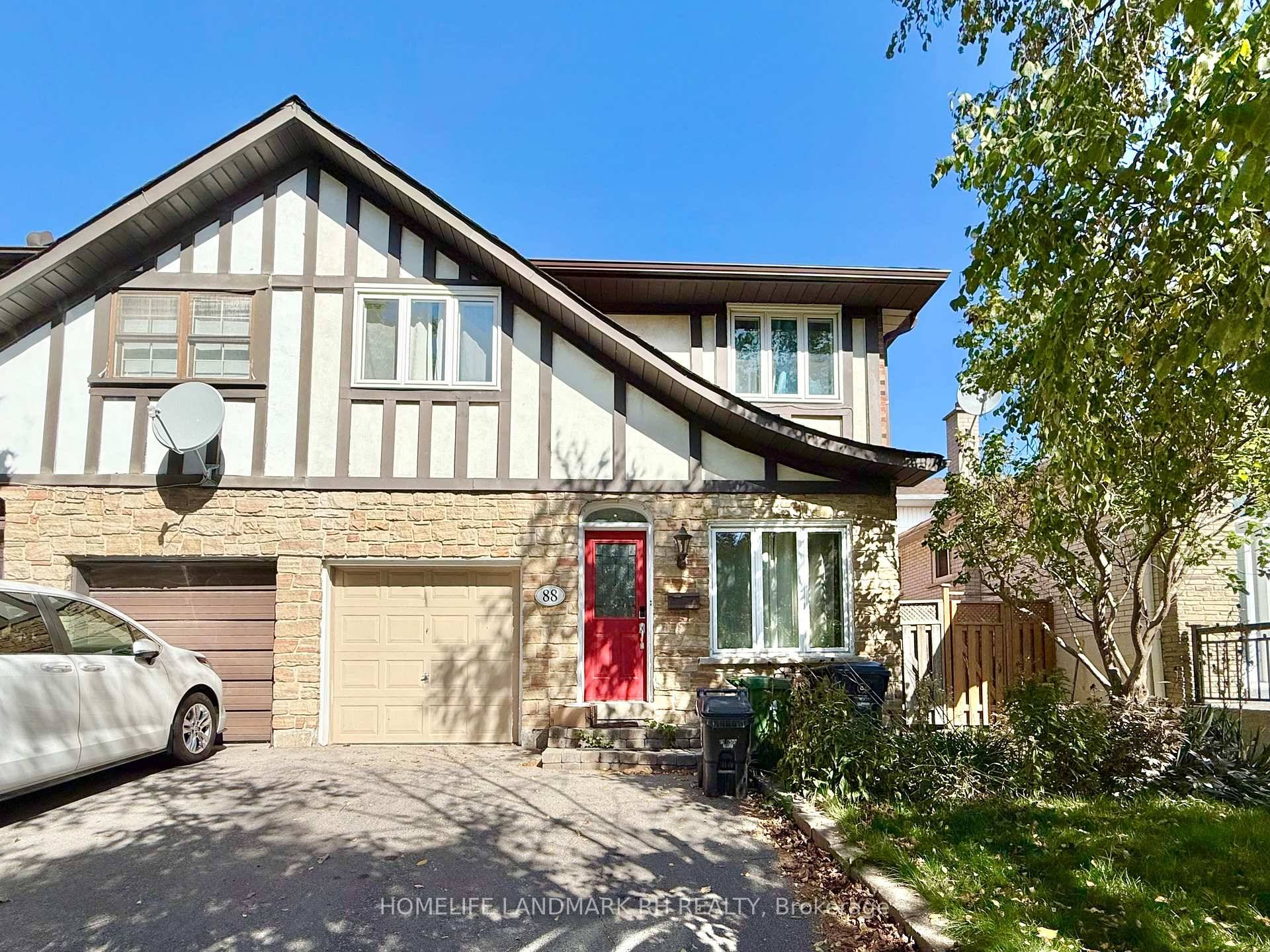Welcome home to this beautifully furnished and meticulously maintained 2 storey semi detached house in the desirable Pleasant View community.