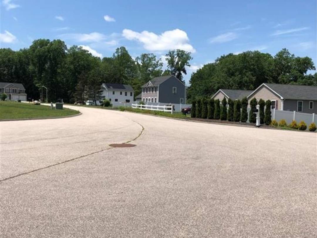 Conceptual plans in place for a possible 27 unit cluster sub division.