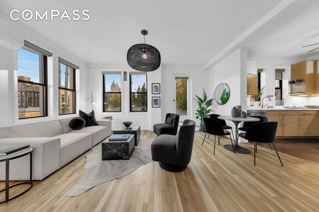 Penthouse Park Block Gem with Expansive Wraparound Terrace Perfectly situated half a block from Central Park on a gorgeous, tree lined street, this sun splashed 2BR 2BA pre war penthouse ...