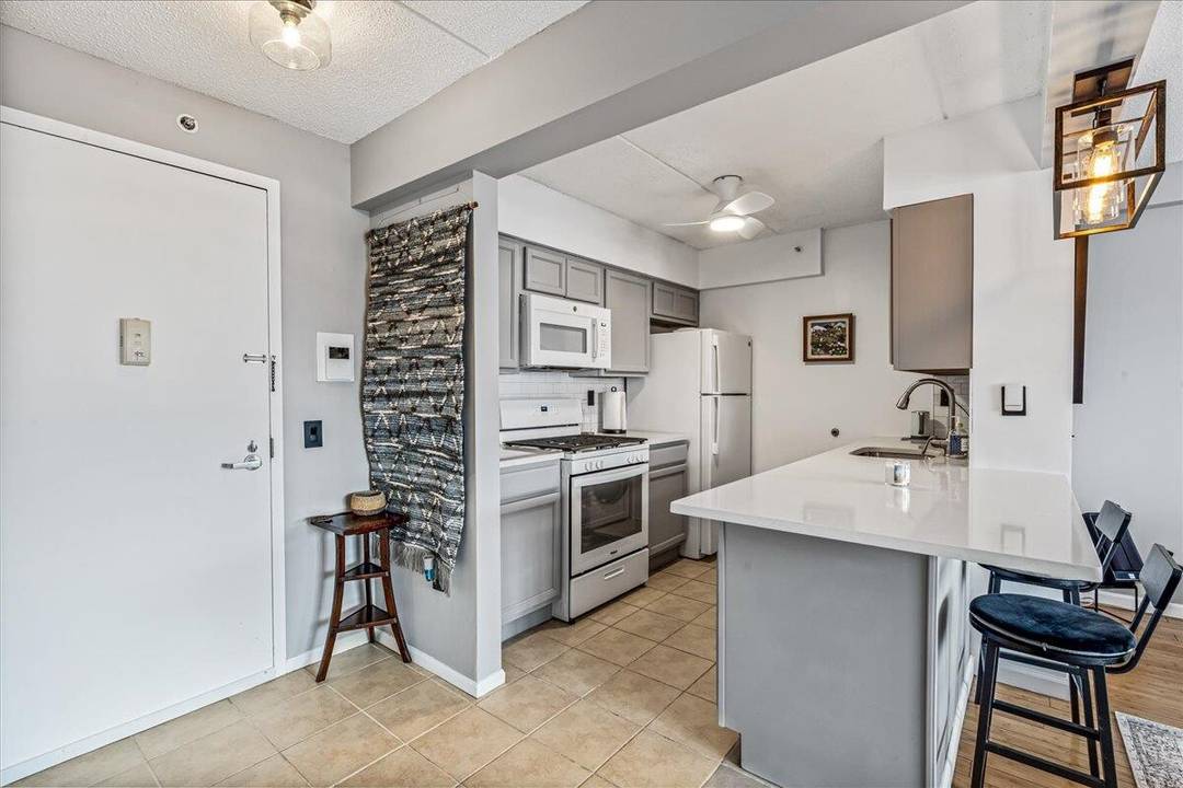 Welcome to this beautifully updated 1 bedroom, 1 bath home offering approximately 700 square feet of thoughtfully designed living space.