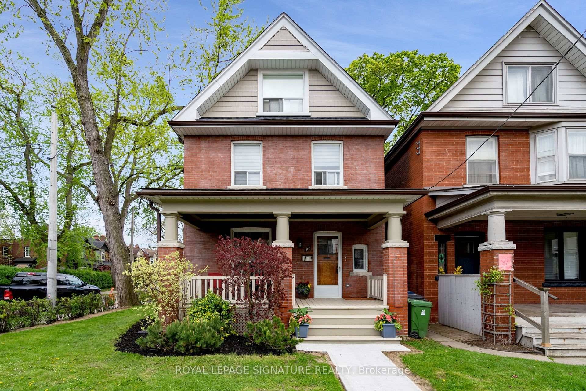 Lease A One Bedroom Basement Apartment In A Century Home In The Heart Of The Junction.