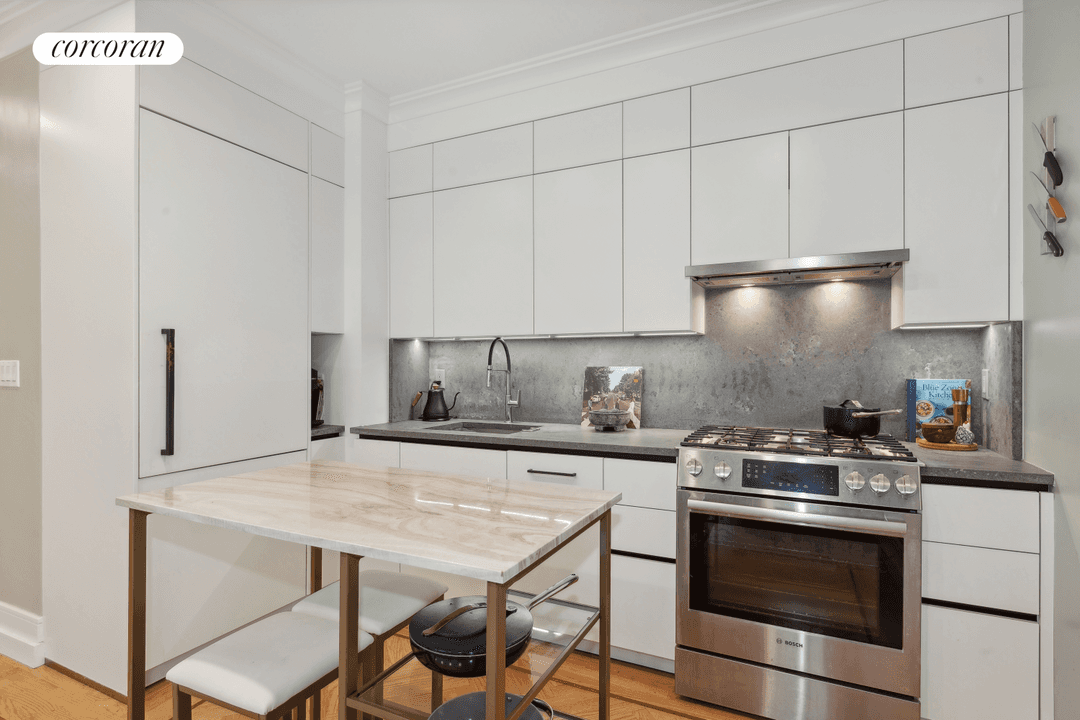 Presenting Astoria Lights four completely renovated pre war co op buildings that have been reimagined and reinvigorated with open, loft style floor plans, cutting edge amenities and sophisticated modern style ...
