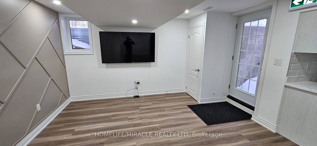 LEGAL BASEMENT BRAND NEW Spectacular 1 Year Old, 2 Bedrooms Legal Basement Apartment With Separate Entry And One Parking.